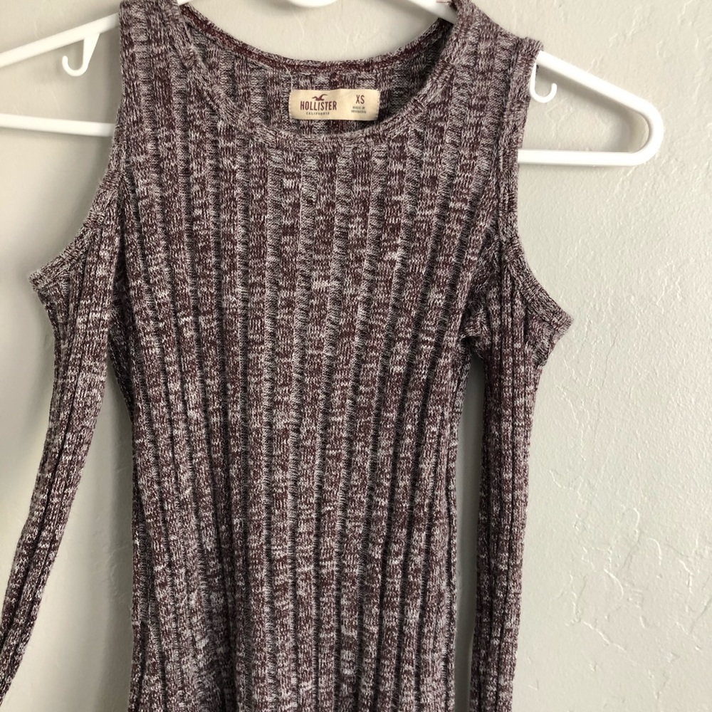 OFFER🎉Hollister long sleeve!! 🎉